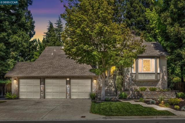 210 Still Creek Rd, Danville CA: https://media.crmls.org/mediaz/a541e245-15cd-4325-96d9-f2ac99e512dc.jpg