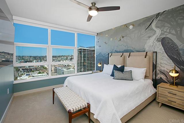 1325 Pacific Highway, San Diego CA: https://media.crmls.org/mediaz/a5420ffa-5363-4e80-bee2-3524fb2fe0b8.jpg