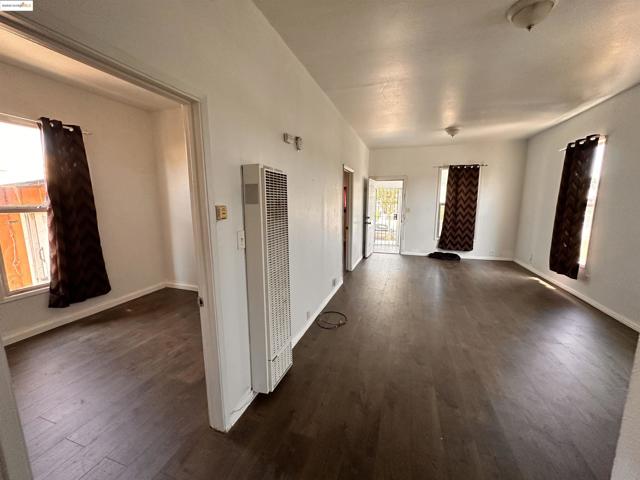 1342 Garvin Ave, Richmond CA: https://media.crmls.org/mediaz/a542bde7-8db9-4a18-8c54-b227d6756dda.jpg