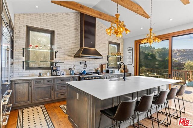 2373 Tuna Canyon Road, Topanga CA: https://media.crmls.org/mediaz/a543725a-4b1a-47ea-8741-f427825a24d1.jpg