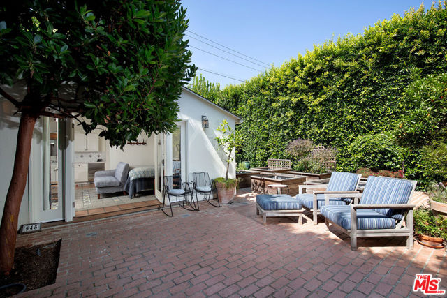 Drew Fenton | 545 Swarthmore Avenue Pacific Palisades CA | MLS: 6844581