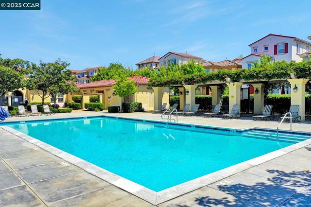 244 Selby Ln, Livermore CA: https://media.crmls.org/mediaz/a543f780-9d50-47ab-a553-5849da86dc33.jpg