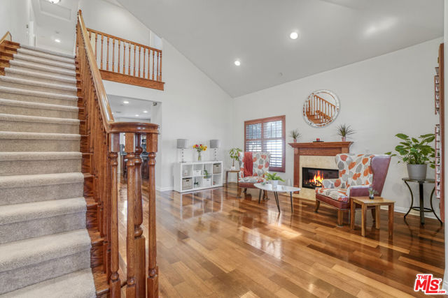 10943 Barman Avenue, Culver City CA: https://media.crmls.org/mediaz/a54516b4-8ff4-4147-8568-033ebd4fb4e7.jpg