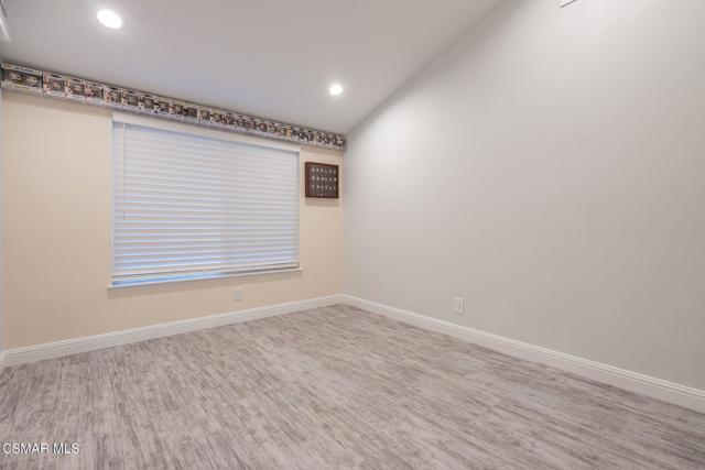 2760 Royal Avenue, Simi Valley CA: https://media.crmls.org/mediaz/a5467db0-bd7a-4654-9f12-0d9ced4dcfbe.jpg