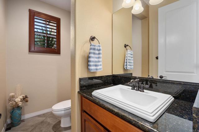 970 Idyllwild Way, San Marcos CA: https://media.crmls.org/mediaz/a546dafb-71a0-4509-a994-a2a426db4c08.jpg