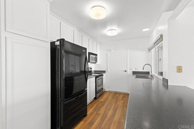 Detail Gallery Image 12 of 41 For 13544 Comuna Drive, Poway,  CA 92064 - 3 Beds | 2/1 Baths