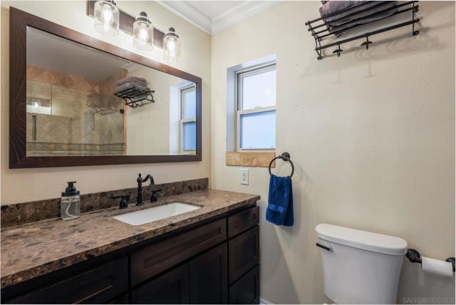 22642 Via Santiago, Mission Viejo CA: https://media.crmls.org/mediaz/a54934b2-2f32-42be-bee8-d26c987fa0fa.jpg