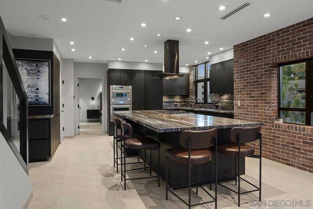 555 Front Street - photo 12