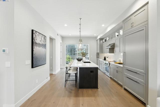 1670 Larkspur Street, Alameda CA: https://media.crmls.org/mediaz/a549fe52-8ec3-4067-a98a-b9a4ce84b044.jpg