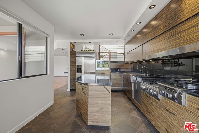 2222 Bancroft Avenue, Los Angeles CA: https://media.crmls.org/mediaz/a54c1059-164f-48cd-9e94-7bfa7f5a2893.jpg