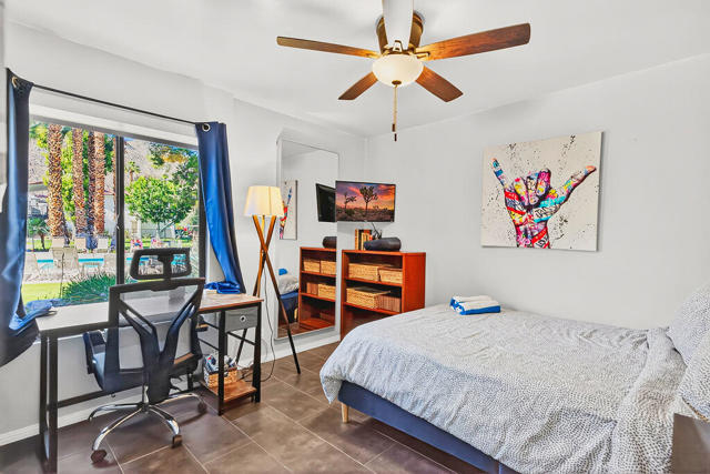 1050 E Ramon Road, Palm Springs CA: https://media.crmls.org/mediaz/a54c4158-8b67-4828-a3c0-683111ca2cdb.jpg