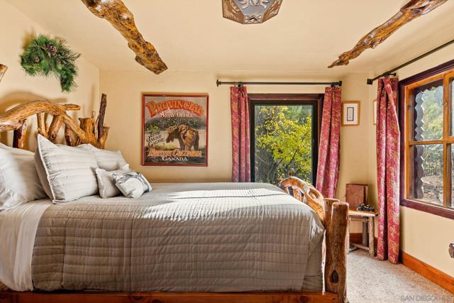 43133 Sheephorn Rd, Big Bear CA: https://media.crmls.org/mediaz/a54c8e3f-20bc-46ec-9fbb-b0c123a38442.jpg