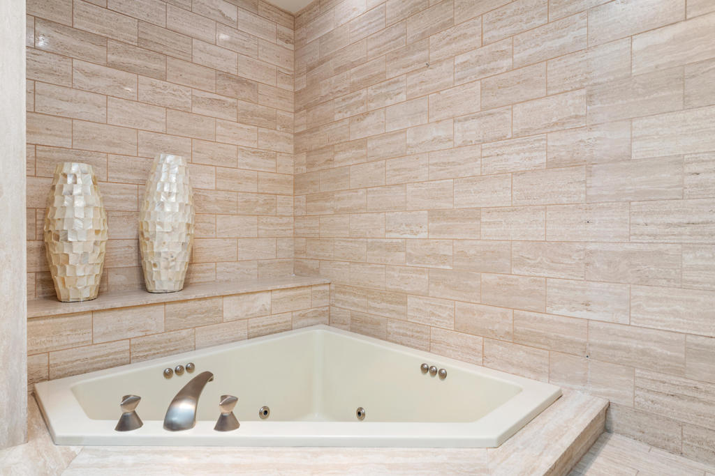 MLS #219138106DA image #30