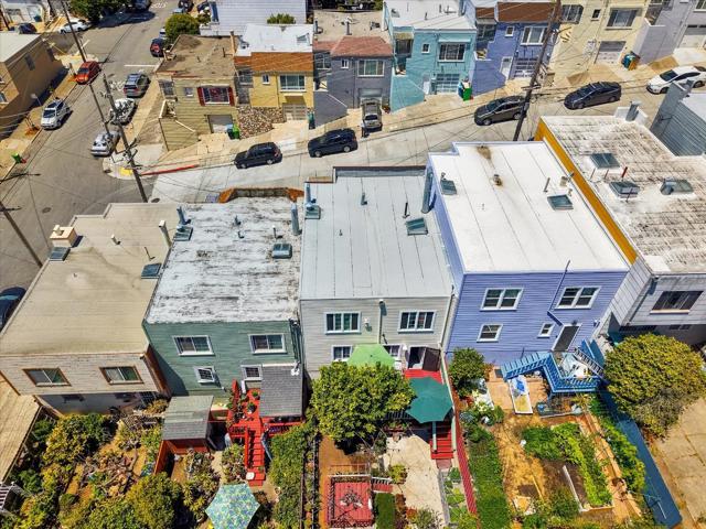 333 Elliot Street, San Francisco CA: https://media.crmls.org/mediaz/a54df5af-dfca-455a-8ebd-695f76428bb3.jpg