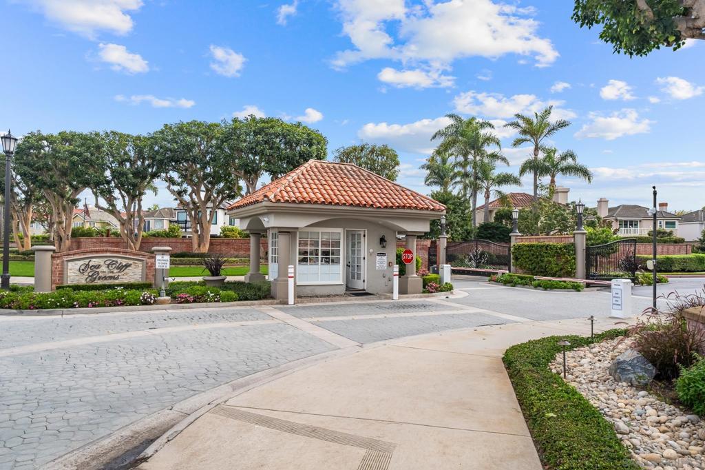 MLS #250044118SD image #38