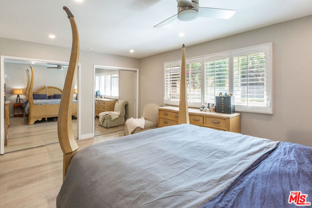 6941 Scarborough Peak Drive, West Hills CA: https://media.crmls.org/mediaz/a54f5af3-fed1-456e-9080-f3adb21be2cf.jpg