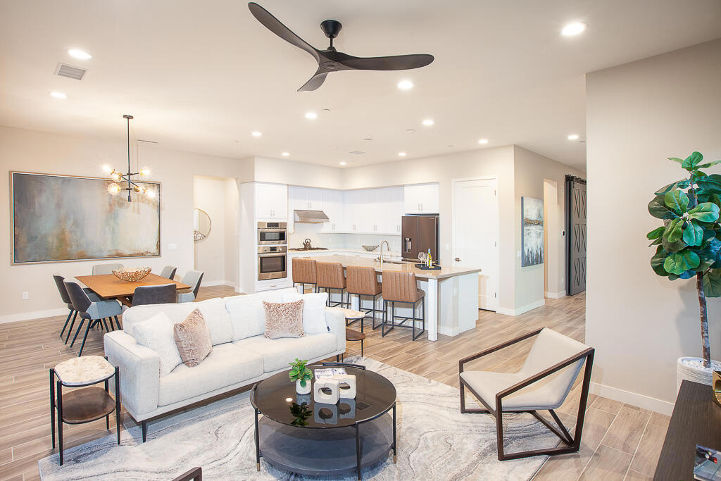 2703 Retreat Circle