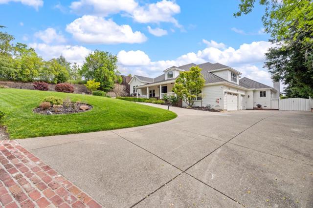 157 Marks Road, Alamo CA: https://media.crmls.org/mediaz/a5507069-5e5d-4c26-aa86-9c2e59cae6f0.jpg