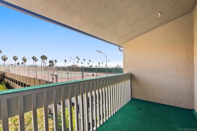 1855 Diamond St, San Diego, California 92109, 1 Bedroom Bedrooms, ,1 BathroomBathrooms,Condominium,For Sale,Diamond St,240028032SD