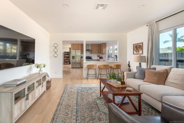 8419 Menkar Rd, San Diego CA: https://media.crmls.org/mediaz/a55107f2-ea5a-4221-9652-af9feebd5789.jpg