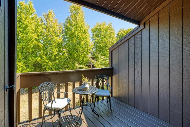 116 Shelter Lagoon Drive, Santa Cruz CA: https://media.crmls.org/mediaz/a551a867-4f23-4234-90a5-b60e4cb16f23.jpg