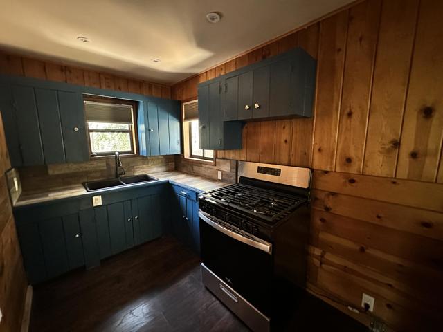54970 Daryll, Idyllwild CA: https://media.crmls.org/mediaz/a55272ba-ce64-47f3-b2ee-99a1e104a6f1.jpg