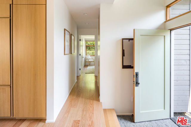 3537 Beethoven Street, Los Angeles CA: https://media.crmls.org/mediaz/a553ff95-6102-448b-8d2f-99b6ed8a4625.jpg
