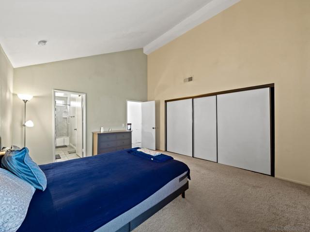 1138 Via Loma Vista, El Cajon CA: https://media.crmls.org/mediaz/a5545d80-e170-4500-865f-c4004789395d.jpg