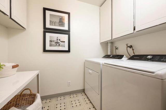 35 28th Avenue, San Mateo CA: https://media.crmls.org/mediaz/a5575172-3bb8-4e07-8a0a-08ad122101d9.jpg