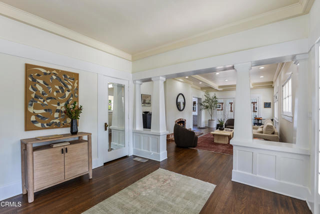 1954 Primrose Avenue, South Pasadena CA: https://media.crmls.org/mediaz/a55759ba-f8bb-4187-b77a-5bfa2499a284.jpg