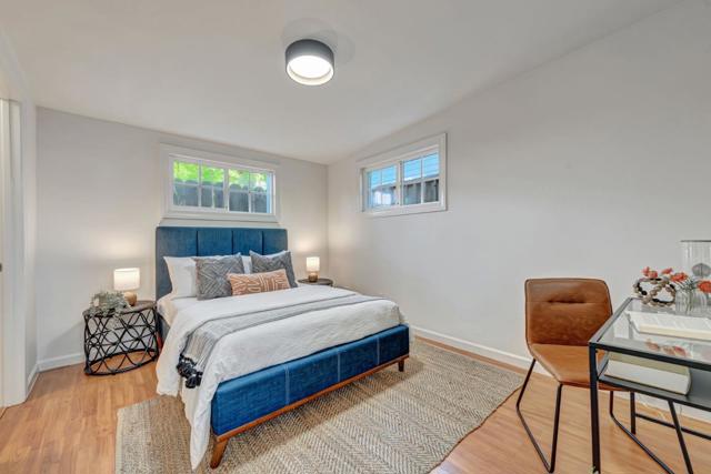 545 W Dana Street, Mountain View CA: https://media.crmls.org/mediaz/a5576b1f-3327-4734-b7b6-ccb83f2e1879.jpg