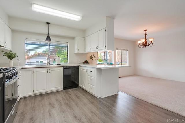 Detail Gallery Image 11 of 60 For 1930 W San Marcos Blvd #182,  San Marcos,  CA 92078 - 2 Beds | 2 Baths