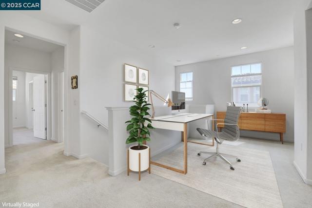 330 Pacifica Dr, Brentwood CA: https://media.crmls.org/mediaz/a559064f-2050-4c80-b986-0e545fe68e10.jpg