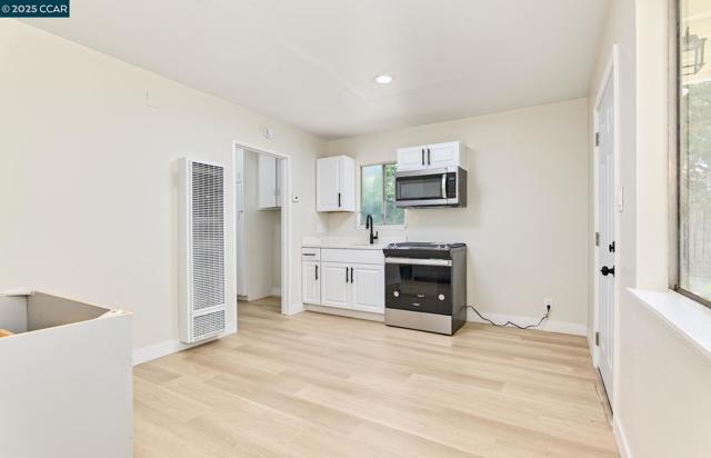 1335 Pine St, Pittsburg CA: https://media.crmls.org/mediaz/a55a30aa-ed9f-46cc-a84b-b988f6eac2da.jpg