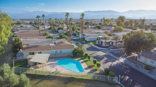 Image 10 of 62 For 74654 Stage Line Drive