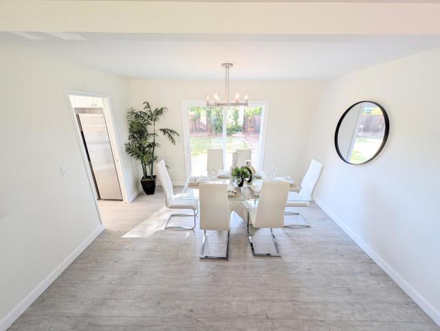 6104 Castello Drive, San Jose CA: https://media.crmls.org/mediaz/a55c5a68-fc1c-4fe6-b95e-8c5315effd35.jpg