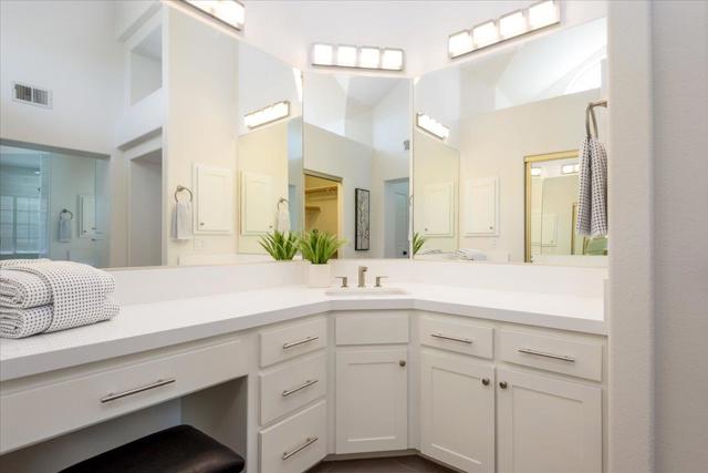 18 Melvin Henry Court, Redwood City CA: https://media.crmls.org/mediaz/a55c8364-b267-4154-b990-bd2ed1d5accf.jpg