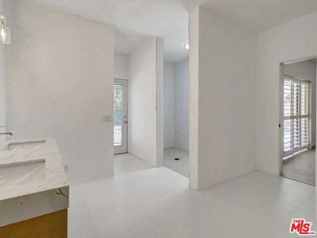 MLS #25604519 image #40