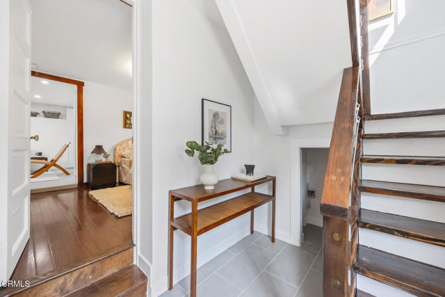 Detail Gallery Image 18 of 43 For 2116 Apex Ave, Los Angeles,  CA 90039 - 3 Beds | 2 Baths