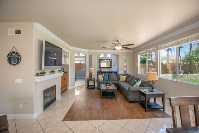Detail Gallery Image 32 of 58 For 5080 Sea Reef Pl, San Diego,  CA 92154 - 4 Beds | 2/1 Baths