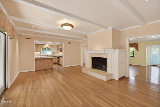 Detail Gallery Image 5 of 12 For 203 Foothill Rd, Ojai,  CA 93023 - 3 Beds | 2/1 Baths