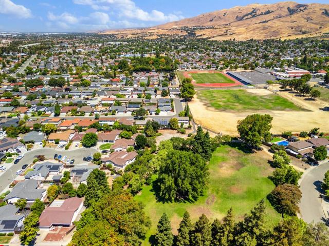 1584 Sonoma Drive, Milpitas CA: https://media.crmls.org/mediaz/a55ffc4a-8d9f-4b55-b59a-c161f926eb77.jpg
