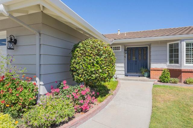 22800 Bravo Place, Salinas CA: https://media.crmls.org/mediaz/a5604b3c-5de8-41bb-8b5d-4ab0803b6212.jpg