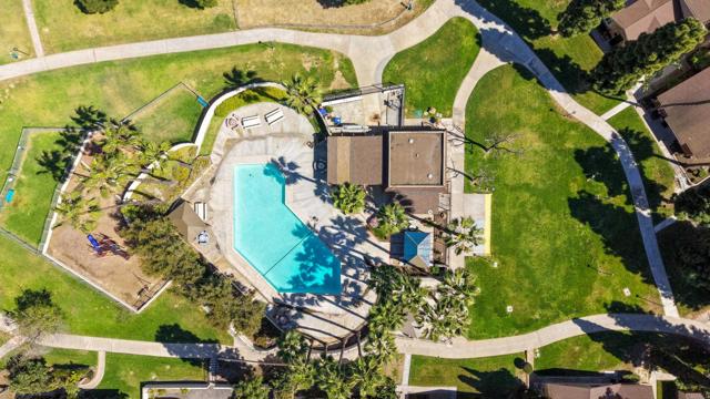 Detail Gallery Image 34 of 36 For 6816 Camphor Ln, San Diego,  CA 92139 - 2 Beds | 1/1 Baths