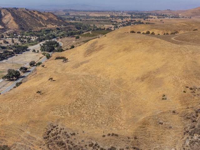 0 Airline Highway, Tres Pinos CA: https://media.crmls.org/mediaz/a562c384-15dc-45d3-8dfe-c0b1eb2e700a.jpg