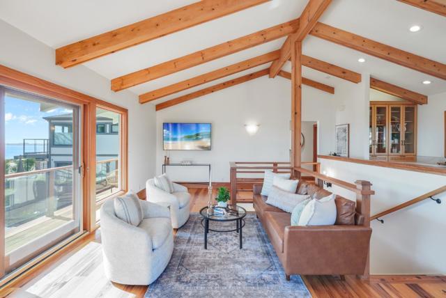 325 Kingsbury Drive, Aptos CA: https://media.crmls.org/mediaz/a562e214-7168-484a-bab8-3076fd563647.jpg