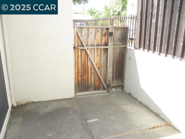 1894 Cannon Dr, Walnut Creek CA: https://media.crmls.org/mediaz/a5637236-f619-47cd-a2fa-bc2c0939383c.jpg