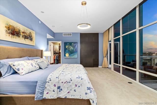 Image 31 of 60 For 1262 Kettner Blvd  3202