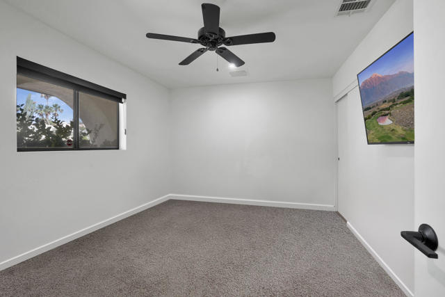 42680 Glass Drive, Bermuda Dunes CA: https://media.crmls.org/mediaz/a566a91d-6adc-4547-9d01-a0318d786fac.jpg