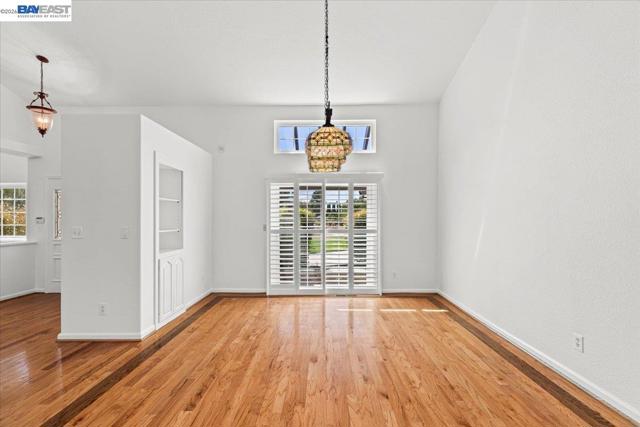 27000 S Hillview St, Tracy CA: https://media.crmls.org/mediaz/a566fe63-601f-4167-91af-3dd15ba3f4f4.jpg